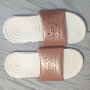 Under Armour  Slides